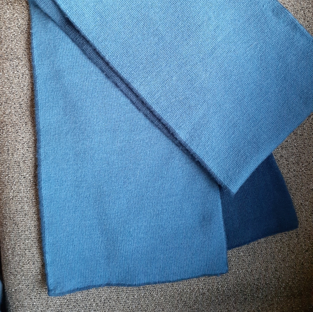 J Crew winter scarf